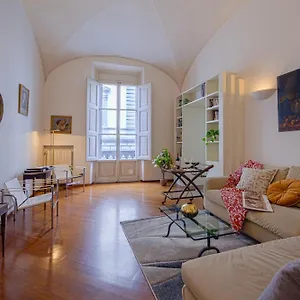 lungarno-prestige-suite.it-tuscanyhotel.com/