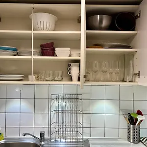 2 Bedroom Flat In Heart Of Eaux-vives Apartment